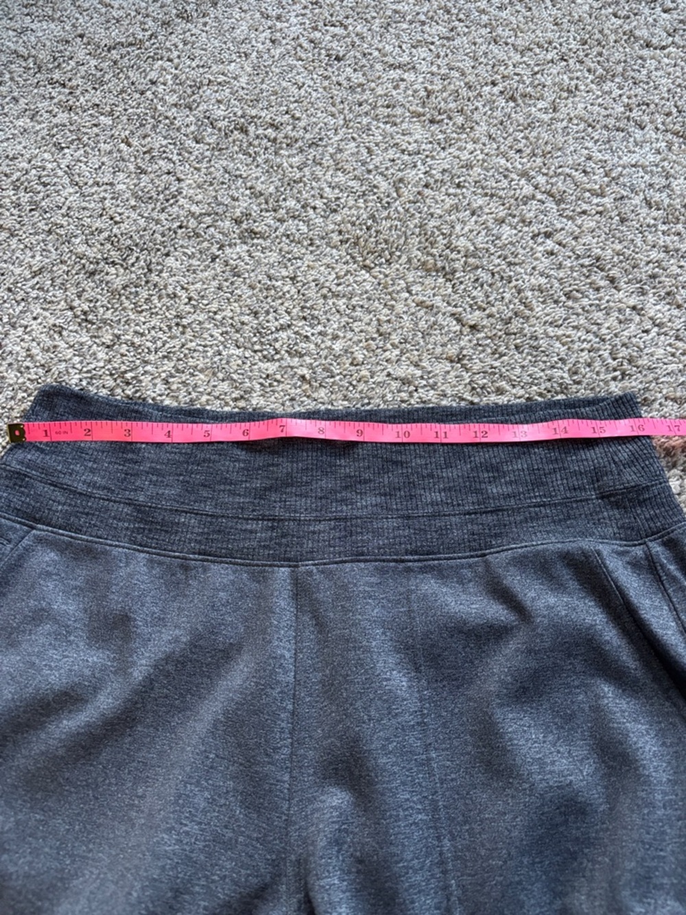 Athleta Venice Joggers (27”) size large - Picture 5 of 5